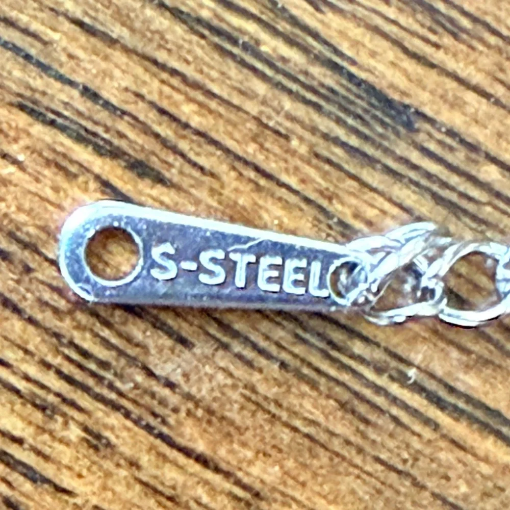 Two-Tone Dragonfly Heart Pendant Necklace — Silver - Picture 5 of 5